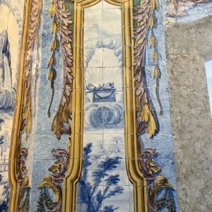 "Farás uma arca de madeira de acácia... ali me encontrarei contigo..."